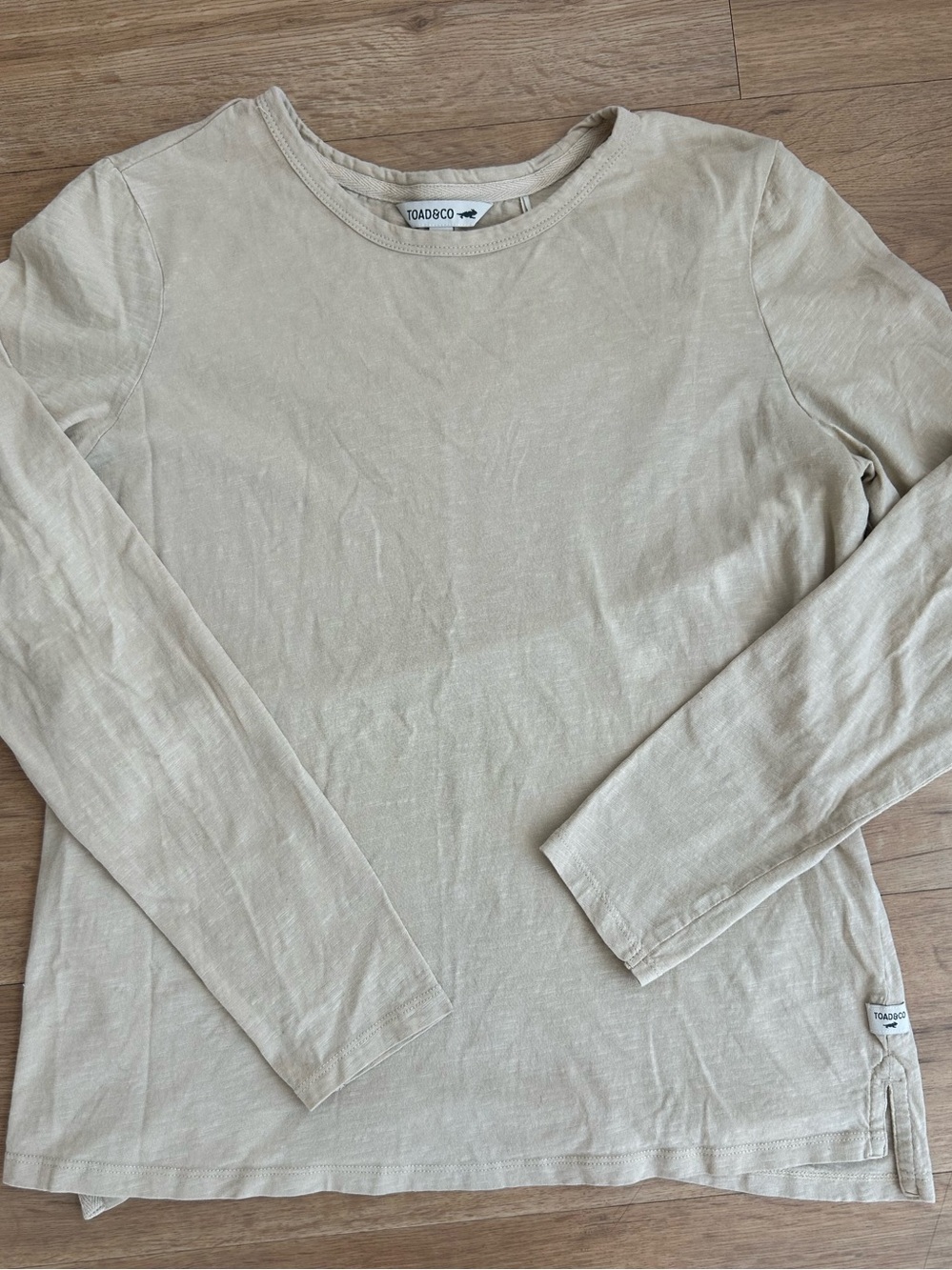 Toad&Co Marley Long Sleeve Crewneck T-Shirt Tan Oatmeal Beige Organic Cotton M